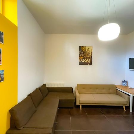 Cool Flat In The Heart Of Bucharest'S Fun And History Daire Dış mekan fotoğraf