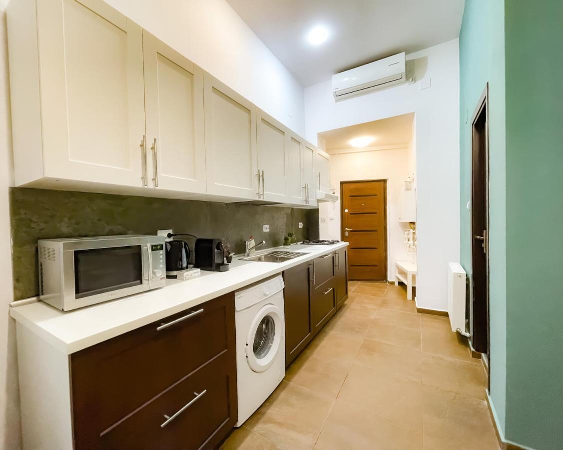 Cool Flat In The Heart Of Bucharest'S Fun And History Daire Dış mekan fotoğraf